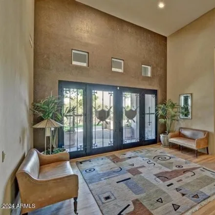 Image 2 - 7798 North Foothill Drive South, Paradise Valley, AZ 85253, USA - House for rent