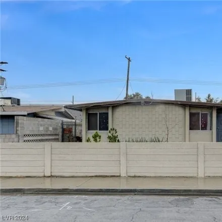 Buy this 4 bed house on 3168 East Jansen Avenue in Las Vegas, NV 89101