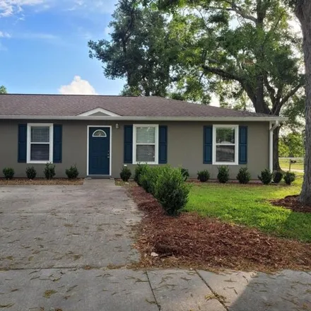 Rent this 3 bed house on 829 Hardy Avenue in Gulfport, MS 39501