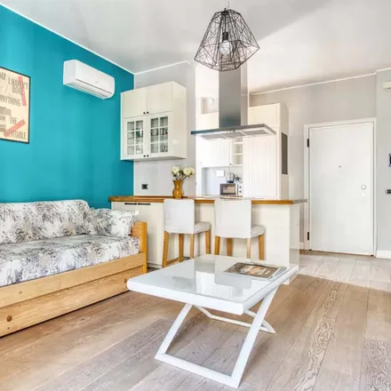 Rent this 1 bed apartment on Via Giacinto Bruzzesi in 38, 20146 Milan MI