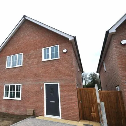 Buy this 3 bed house on Cat's Lane in Great Cornard, CO10 2JG
