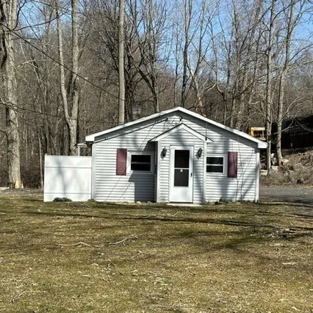 Buy this 2 bed house on 130 Union City Rd in Prospect, Connecticut
