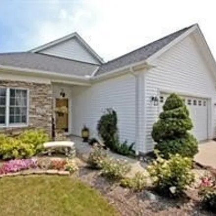 Buy this 3 bed house on 39284 Camelot Way in Avon, OH 44011