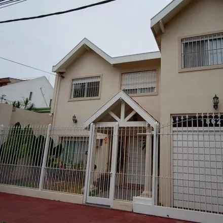Rent this 4 bed house on Ingeniero Marconi 2602 in Partido de San Isidro, 1643 Beccar