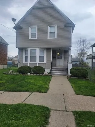 Buy this 3 bed house on 727 19th Street in City of Niagara Falls, NY 14301