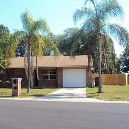 Buy this 3 bed townhouse on 833 South Kottle Circle in Daytona Beach, FL 32114