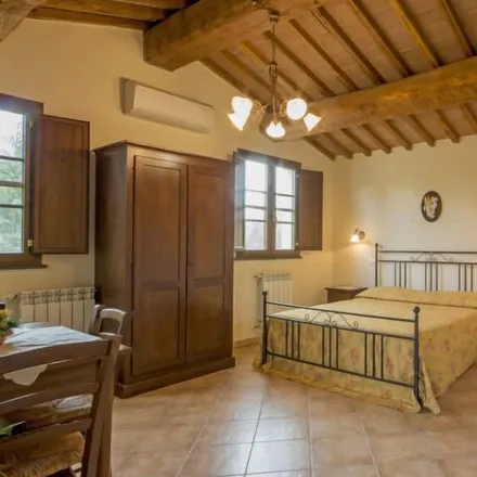 Rent this 2 bed apartment on 56022 Castelfranco di Sotto PI