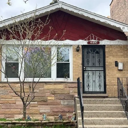Buy this 3 bed house on 4850 West Crystal Street in Chicago, IL 60651