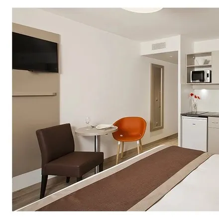 Rent this studio apartment on 253 Rue de Crimée in 75019 Paris, France