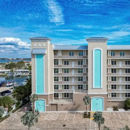 Rent this 3 bed condo on 193 Island Way in Clearwater, FL 33767