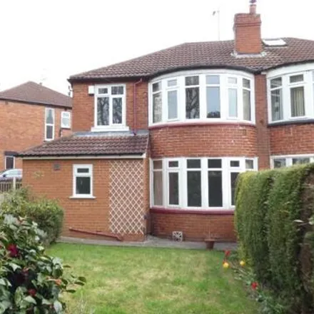 Rent this 3 bed duplex on Kingswood Grove in Leeds, LS8 2BY