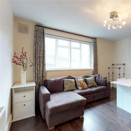 Rent this 2 bed apartment on 19-24 Wynyatt Street in London, EC1V 7HY