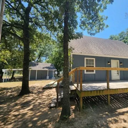 Buy this 4 bed house on Siers Road in McIntosh County, OK