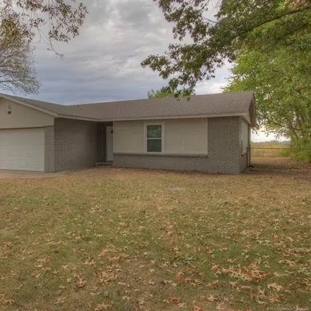 Buy this 3 bed house on 21401 East 31st Place in Wagoner County, OK 74014