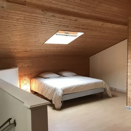 Rent this 5 bed house on 47350 Saint-Barthélemy-d'Agenais