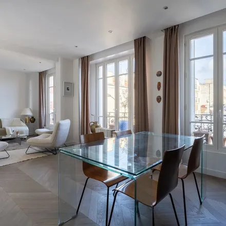 Image 9 - 4 Rue Vinet, 33000 Bordeaux, France - Apartment for rent