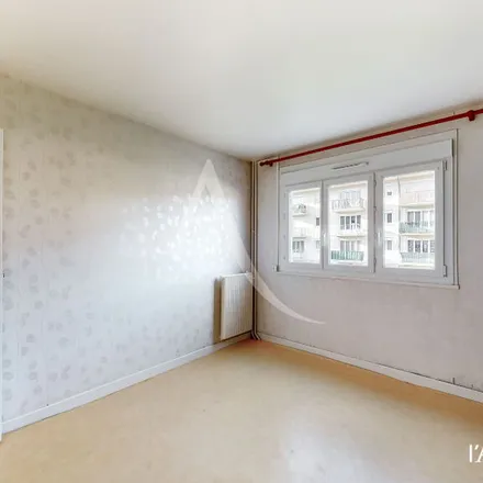 Rent this 1 bed apartment on 27 Route de Pierrefonds in 60800 Crépy-en-Valois, France