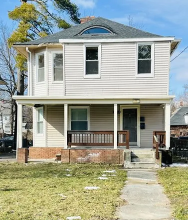Buy this 4 bed house on 189 Vine Street in Hartford, CT 06112
