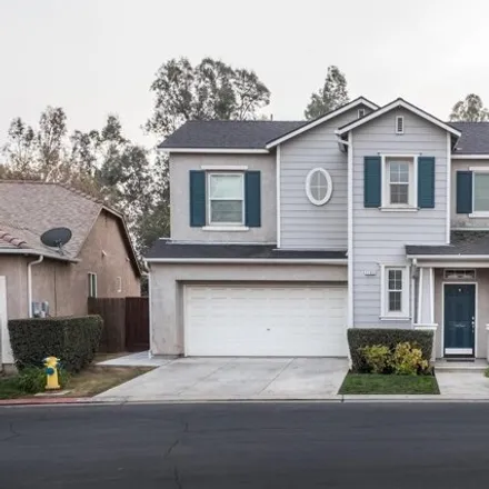 Rent this 3 bed house on Enterprise Canal Trail in Clovis, CA 93619
