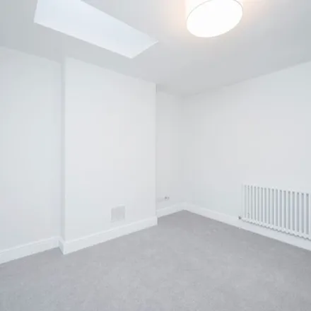 Image 9 - Aminex, 7 Gower Street, London, WC1E 6DP, United Kingdom - Apartment for rent