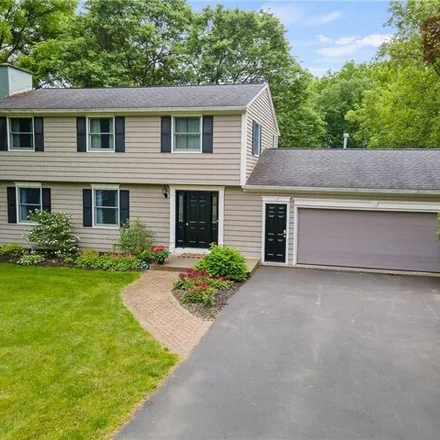 Buy this 4 bed house on 416 Churchill Ln in Manlius, New York
