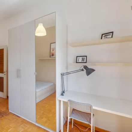 Image 2 - Via Orti 18, 20122 Milan MI, Italy - Room for rent