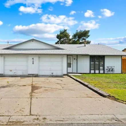 Buy this 4 bed house on 4180 Storm Avenue in Yakima, WA 98908