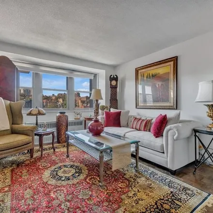 Image 4 - 290 West 232nd Street, New York, NY 10463, USA - Condo for sale