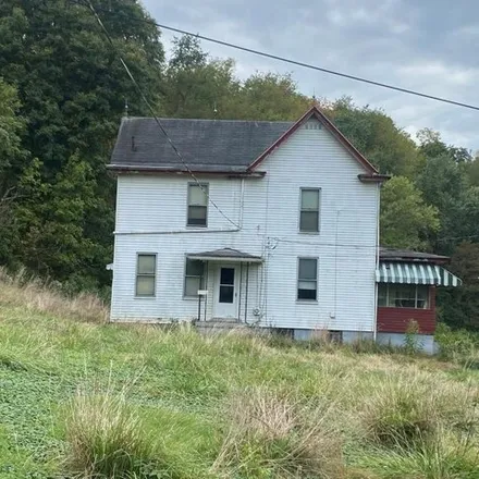 Buy this 3 bed house on 2029 Stone Shannon Road in Ohio County, WV 26003