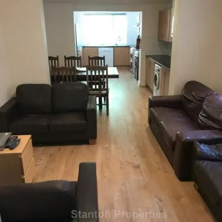 Image 1 - Booth Avenue, Manchester, M14 6RA, United Kingdom - Duplex for rent