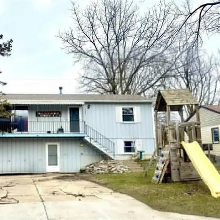 Buy this 5 bed house on 383 4th Street Northeast in Dodge Center, Dodge County