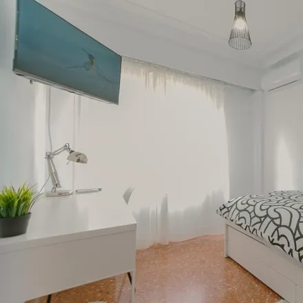 Rent this 6 bed room on Calle Lauri Volpi in 47, 46100 Burjassot