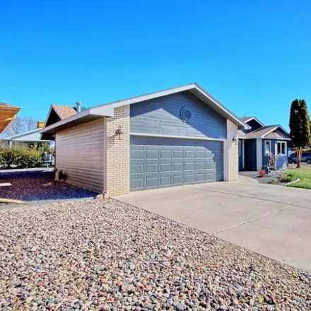 Image 2 - 2490 East Harbor Circle, Grand Junction, CO 81505, USA - House for sale