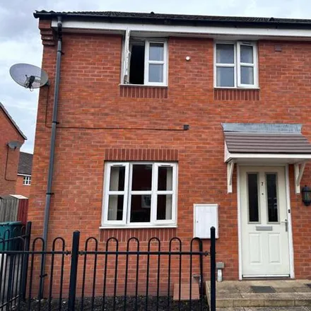 Rent this 3 bed house on Braithwaite Road in Manchester, M18 7TJ