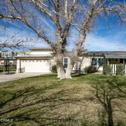 Buy this 3 bed house on 7927 West Avenue E 14 in Antelope Acres, CA 93536