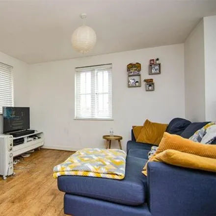 Image 2 - Burwaye Close, Lichfield, WS13 6NZ, United Kingdom - Apartment for rent