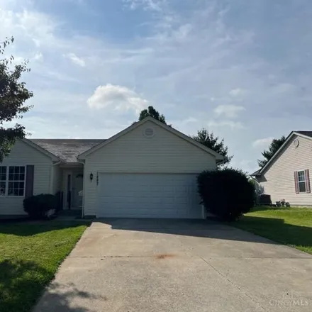 Buy this 3 bed house on 1237 Cross Creek Drive in Goshen Township, OH 45140