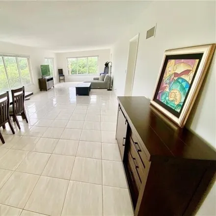 Image 3 - North Fort Lauderdale Beach Boulevard, Fort Lauderdale, FL 33306, USA - Condo for sale