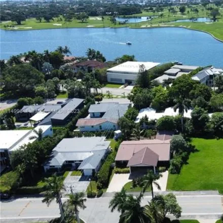 Image 2 - 1310 95th Street, Bay Harbor Islands, Miami-Dade County, FL 33154, USA - House for sale