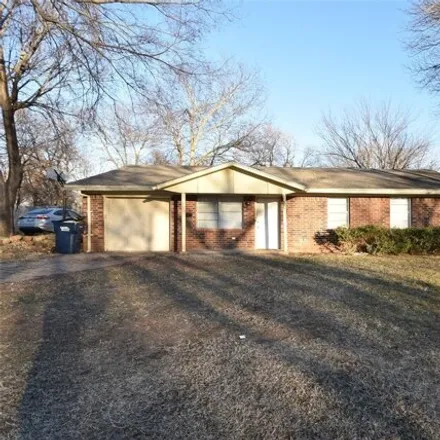 Buy this 3 bed house on 1152 Timmons Street in Seminole, OK 74868