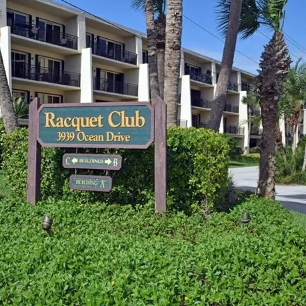 Image 1 - 3898 Silver Palm Drive, Vero Beach, FL 32963, USA - Condo for rent