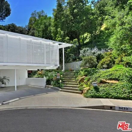Image 2 - 3400 Shernoll Place, Los Angeles, CA 91403, USA - House for sale