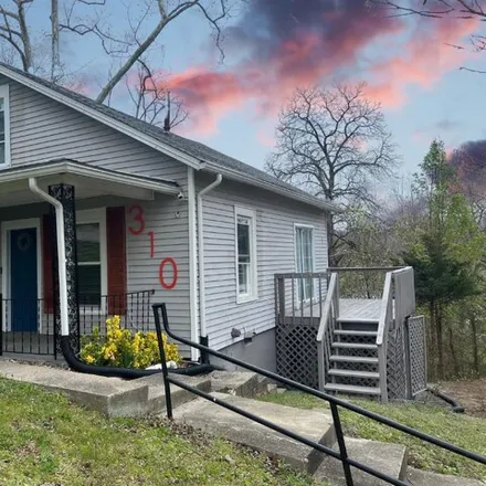 Buy this 3 bed house on 310 6th St in Ravenna, Kentucky