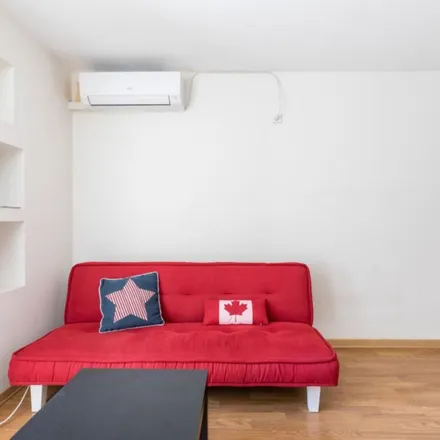 Rent this 1 bed apartment on Carrer de Peris Mencheta in 31, 46020 Valencia