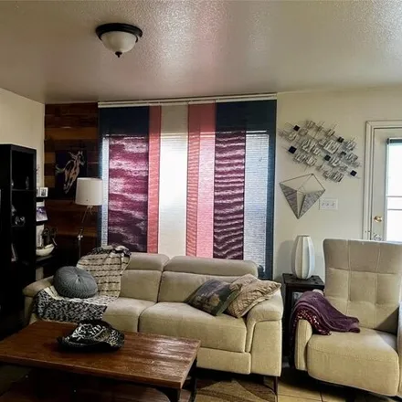 Rent this studio apartment on 1028 Christopher Avenue in Round Rock, TX 78681