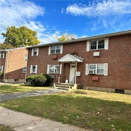 Image 1 - 50 Deerfield Avenue, East Hartford, CT 06108, USA - House for sale