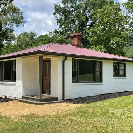 Image 5 - 8848 Boylston Highway, Mills River, Henderson County, NC 28759, USA - House for sale