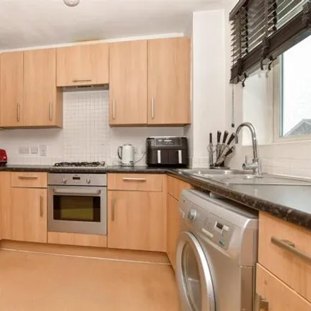 Image 3 - Hengist Way, Croydon, Great London, N/a - Apartment for sale