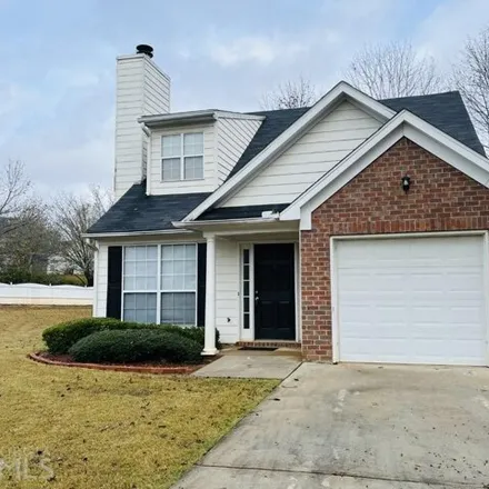 Rent this 2 bed house on 4039 Ravenwood Court in Union City, GA 30291