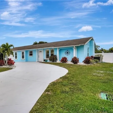 Image 3 - 3687 Southeast 5th Court, Cape Coral, FL 33904, USA - House for sale